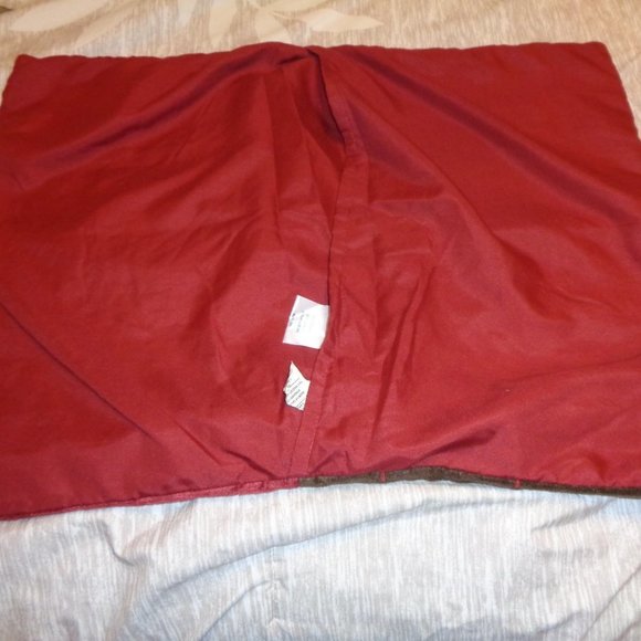 HOME Classics Standard Pillow Shams - Picture 3 of 7